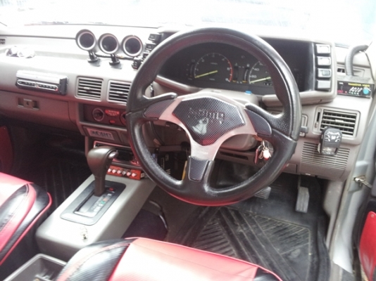 ขาย หน้าหนู วาง J ติด lpg  รถสวยๆ วิ่งจมไมค์