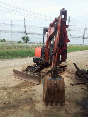 ขายรถแบ็คโฮฮิตาชิ EX-35 รถสวยสภาพเดิมๆ มีลายหัวเจาะ เอกสารสัญญาซื้อขาย