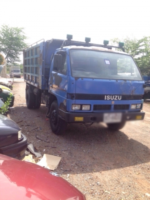 ขายรถบรรทุกหกล้อ Isuzu NPR59LU5 รถห้าง เครื่อง 4BE1-110  แรง  กระบะดัมพ์ยาว 3.80 เมตร  เฟืองท้าย F ทะเบียนพร้อม