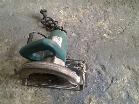 ขาย !! เลื่อย7"มากีต้ารุ่น5806b.ของแท้ ทุ่นเดิม เสียงนิ่ม พร้อมใช้งาน