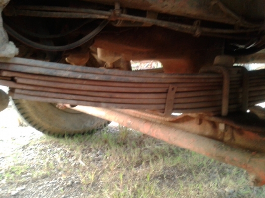 10 อีโน่  8 สูบ  300  แรงม้า  ระบบไฟฟ้ายกหัว  (ท้ายเป็ดหรือท้าลาด)  พร้อมใช้งาน เล่มพร้อม..