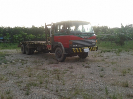 10 อีโน่  8 สูบ  300  แรงม้า  ระบบไฟฟ้ายกหัว  (ท้ายเป็ดหรือท้าลาด)  พร้อมใช้งาน เล่มพร้อม..