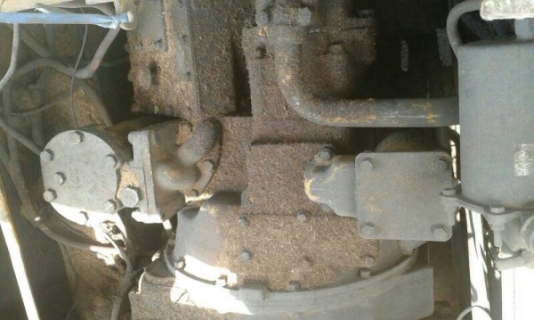 รถฮีโน่ 10  ล้อดั้ม 320 แรงม้า. ปี 48  ( ขายคู่ รถน้ำ. )  สนใจติดต่อ 081 - 6079515