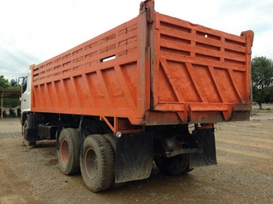 รถอีซูซุ 10 ล้อ บรรทุกน้ำ 195 แรงม้า. ปี 40  ( ขายคู่ ฮีโน่ 320 แรงม้า. )  สนใจติดต่อ  081 - 6079515