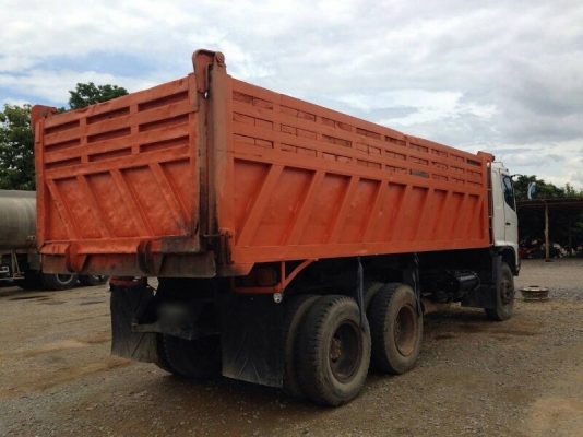 รถอีซูซุ 10 ล้อ บรรทุกน้ำ 195 แรงม้า. ปี 40  ( ขายคู่ ฮีโน่ 320 แรงม้า. )  สนใจติดต่อ  081 - 6079515