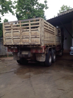 ขายรถบรรทุกสิบล้อดัมพ์ ISUZU EURO3 เครื่อง 360 แรง ปี 54 ดัมพ์สหมิตรสุพรรณ ทะเบียนพร้อม