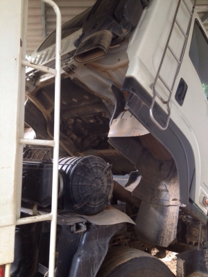 ขายรถบรรทุกสิบล้อดัมพ์ ISUZU EURO3 เครื่อง 360 แรง ปี 54 ดัมพ์สหมิตรสุพรรณ ทะเบียนพร้อม