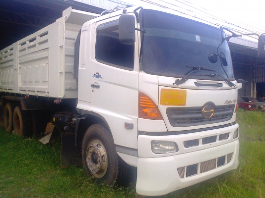 สิบล้อ HINO MAGA 260HP สองเพลาดั้มปี47 มีลำโพลากลูก ราคา1980,000.บ ทะเบียนพร้อมโอน ราคาต่อรองได้ ครับ