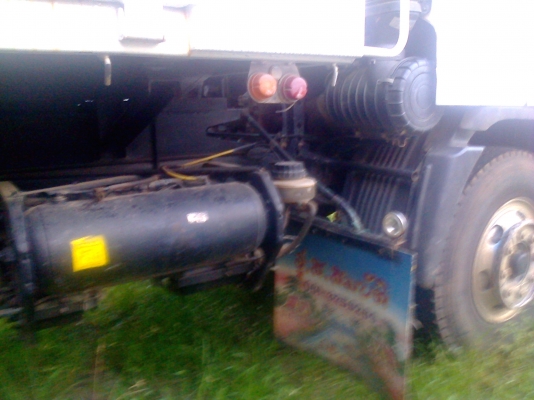 สิบล้อ HINO MAGA 260HP สองเพลาดั้มปี47 มีลำโพลากลูก ราคา1980,000.บ ทะเบียนพร้อมโอน ราคาต่อรองได้ ครับ