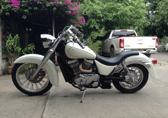 ลดราคาให้ 10,000 ด่วนๆเลย Intruder400 สรรพสามิต