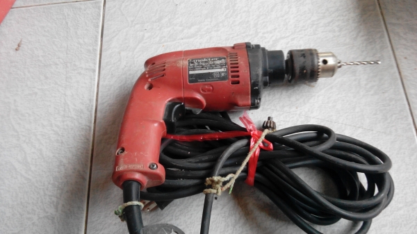 สว่านมือ Maktec ขนาด 430 W. หมุนซ้าย-ขวาได้ เจาะกระแทก ,เจาะทั่วไปได้