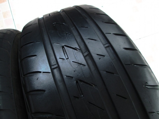 ขายยาง BRIDGESTONE EP200 205-55-16 ปี2613 (1ชุด)