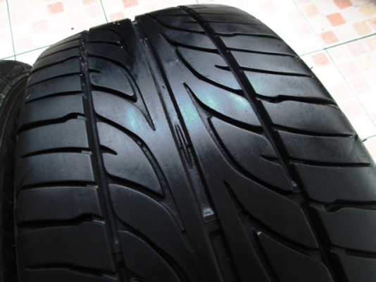 ขายยาง DUNLOP LM703 205-55-16 ปี1812 ดอกสวยๆๆ (1ชุด)