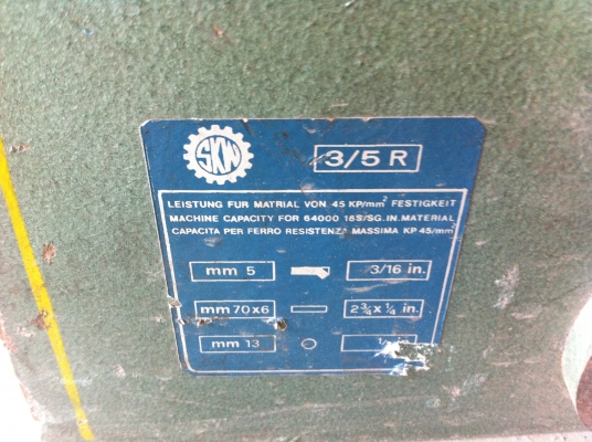 กรรไกรโยกตัดเหล็ก ตัดเหล็กกลมได้ 13 มม. ตัดเหล็กแผ่นได้ 5 มม. มีจุดช่วยผ่อนแรง ตัดได้เบาขึ้น