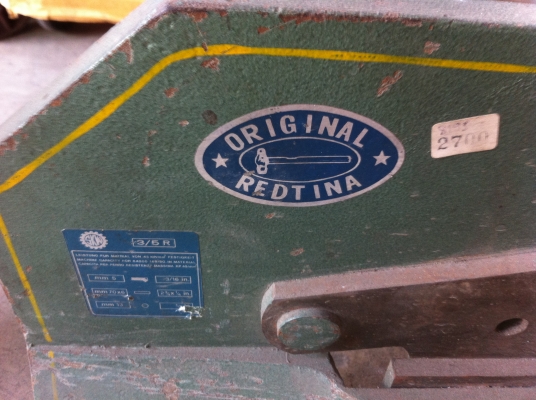 กรรไกรโยกตัดเหล็ก ตัดเหล็กกลมได้ 13 มม. ตัดเหล็กแผ่นได้ 5 มม. มีจุดช่วยผ่อนแรง ตัดได้เบาขึ้น