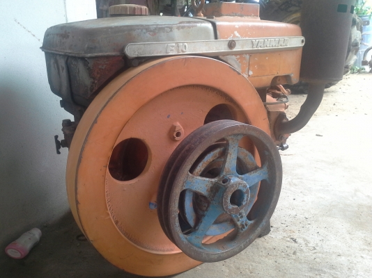 ขาย!!เครื่องยันมาร์ 10 แรง เครื่องแน่น ติดง่าย พร้อมใช้งาน 6500