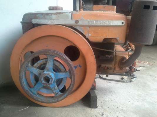 ขาย!!เครื่องยันมาร์ 10 แรง เครื่องแน่น ติดง่าย พร้อมใช้งาน 6500