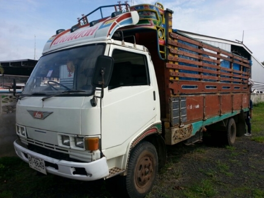 ขายHINO FC114 ยาว5.50เมตร กระบะไม้ เครื่องดี แคชซีสวย เอกสารพร้อมโอน