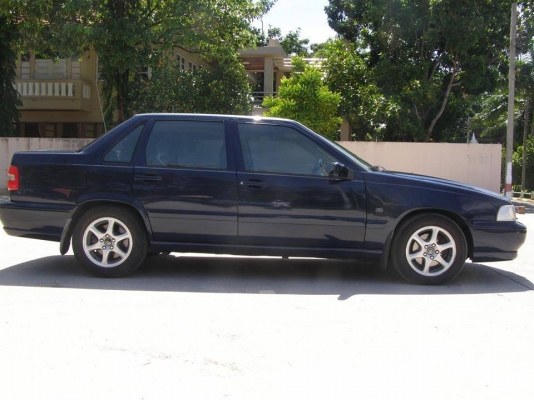 วอลโว่ เอส 70 2.3T ปี 2001 สีน้ำเงิน ออร์โต้ ขายด่วน ๆ