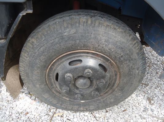 ขายด่วนรถ6ล้อมิชูยูโรวัลเครือง122แรงม้าปี47กะบะยาว4.3เมตร