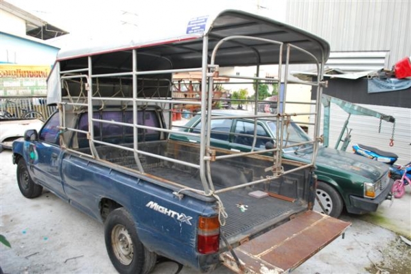 ขายกระบะพร้อมหลังคา ขายกระบะพร้อมหลังคา