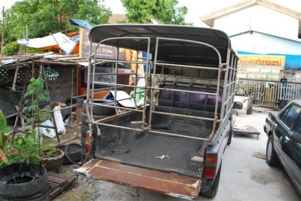 ขายกระบะพร้อมหลังคา ขายกระบะพร้อมหลังคา