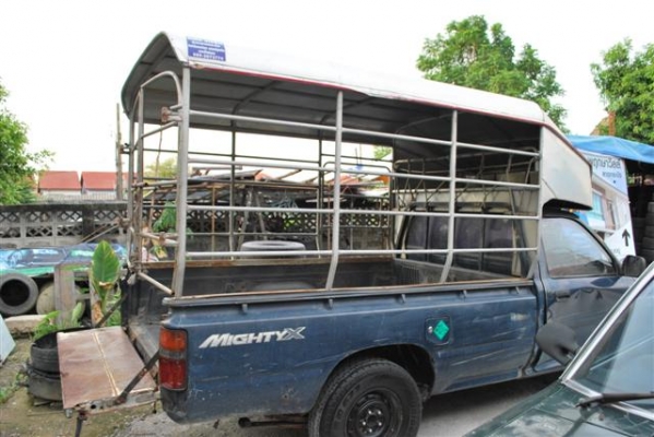 ขายกระบะพร้อมหลังคา
