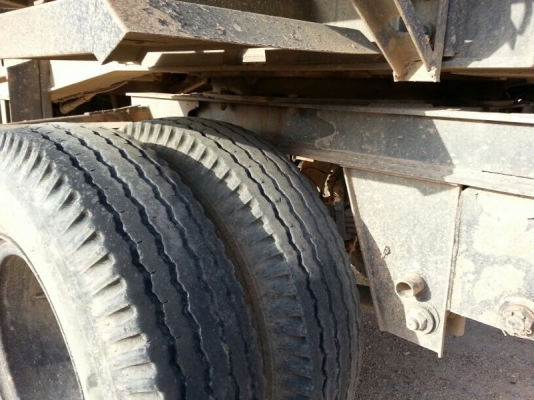 รถฮีโน่ 10 ล้อดั้ม 380 แรงม้า. ปี 53 ( ขายแม่ , ลูก )  ,  ( รถวิ่ง 2xx,xxx กม. )   สนใจติดต่อ 081 - 6079515