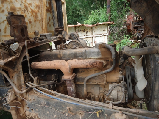 ขายด่วนรถสิบล้อหลงFN527TDชีL0215ดรั้มเครือง195แรงม้า