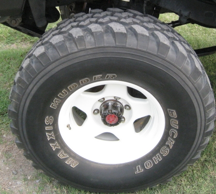 แม็ก LENSO 16x8 พร้อมยางMAXXIS 315/75-16