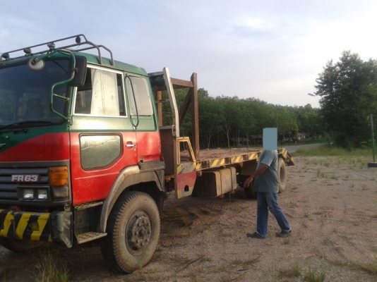 10 อีโน่เพลาเดียว  8 สูบ  300  แรงม้า ระบบไฟฟ้ายกหัว  (ท้ายเป็ดหรือท้าลาด)  พร้อมใช้งาน เล่มพร้อม..