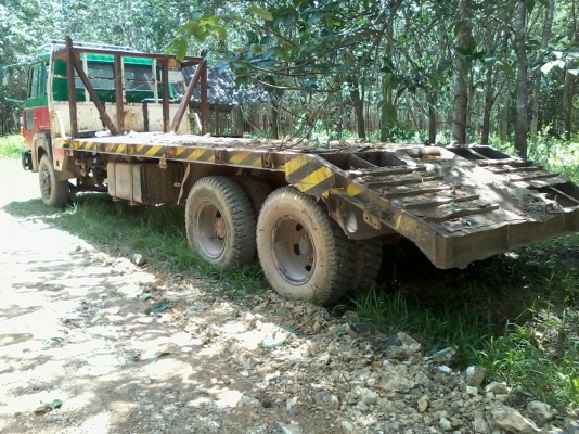 10 อีโน่เพลาเดียว  8 สูบ  300  แรงม้า ระบบไฟฟ้ายกหัว  (ท้ายเป็ดหรือท้าลาด)  พร้อมใช้งาน เล่มพร้อม..