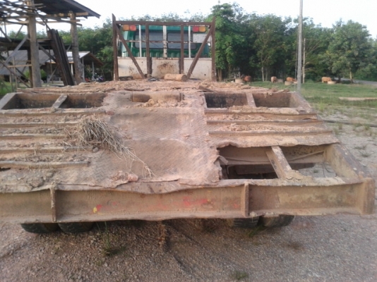 10 อีโน่เพลาเดียว  8 สูบ  300  แรงม้า ระบบไฟฟ้ายกหัว  (ท้ายเป็ดหรือท้าลาด)  พร้อมใช้งาน เล่มพร้อม..