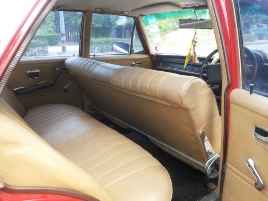 BENZ W 108 ตาตั๊กแตน หายาก สวยเดิม 40 ปี
