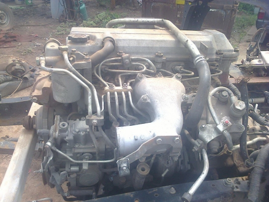 ของฝากครับ สำหรับนักปั่น เครื่อง เกียร ช่วงล่าง HINO FC4J 150 ปี52 ยาว4.3m.