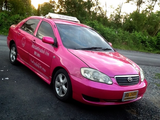 taxi altis ตัวj เครื่อง4a ออโต้ เหลือวิ่ง 3.2ปี สด180000