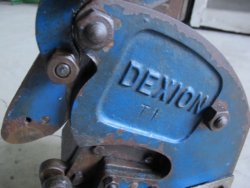 ขายกรรไกรตัดเหล็กฉาก เหล็กแผ่น DEXION