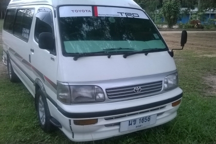 ให้ฟรี รถตู้หลังคาสูง ปี 1997 ช่วงยาว สวย สภาพดี ไม่ต้องซ่อมใด ๆ แล้ว