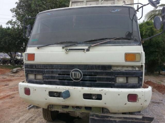 ขายรถ 10 ล้อกระบะดัมพ์ท้องเรือ NISSAN UD CWM 430 230 แรงม้า ราคา 700000