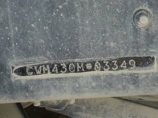 ขายรถ 10 ล้อกระบะดัมพ์ท้องเรือ NISSAN UD CWM 430 230 แรงม้า ราคา 700000