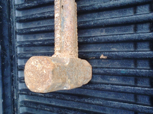 ฆ้อนปอน ตราฆ้อนคู่เยอรมันตัวใหญ่ครับสภาพพร้อมใช้งานครับพร้อมด้ามยาวสวยๆครับตัวนี้ เยอรมันแท้ครับราคานี้คุ้มมากครับ