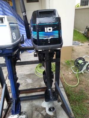 ขายเครื่องเรือ Mercury 10 HP หางสั้น ขาย 25000 บาท ขายเครื่องเรือ Mercury 10 HP หางสั้น ขาย 25000 บาท