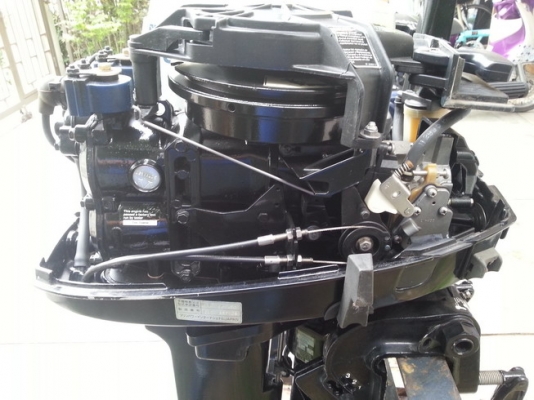 ขายเครื่องเรือ Mercury 10 HP หางสั้น ขาย 25000 บาท ขายเครื่องเรือ Mercury 10 HP หางสั้น ขาย 25000 บาท