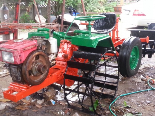 ขายรถไถนา