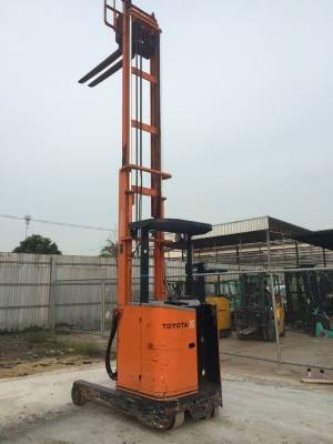 ปรับลดลงสุดๆ 135,000 รถยกเก่านอกถูก!!Toyota รุ่น5 ไฟฟ้ายืนขับยก 1.5 ตันยกสูง5เมตร มีสไลด์ชิพ รถดีมากๆ เก่านอกราคาถูก 170,000 บาท โทร 094-426-7888 จะเด็ด