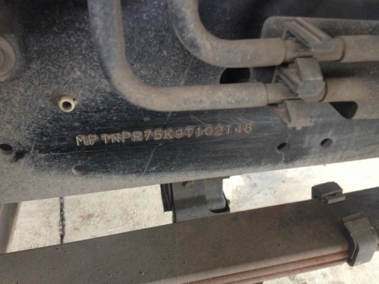 ขายด่วน 6 ล้อ ISUZU NPR150 รถห้าง สภาพป้ายแดง กระบะ คอกสูง ขายด่วน 6 ล้อ ISUZU NPR150 รถห้าง สภาพป้ายแดง กระบะ คอกสูง