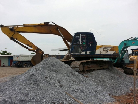 ขาย ด่วน แมคโคร KOBELCO SK 200 MARK 3 สภาพดี พร้อมใช้งาน