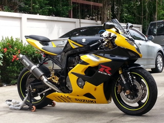 มาใหม่ GSXR 1100 แฟริ่งแต่ง K7 ทะเบียนแท้พร้อมโอนแต่งแทพๆเครื่องดีมากระบบไฟครบ
