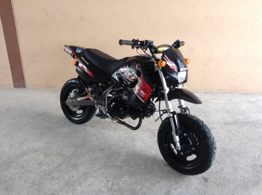 ขาย!!! KSR ลาย5.5 รถใช้น้อย สภาพสวย ท่อสูตรเสียงเพราะ ปี53 รถเครื่องดีคับ ทะเบียนครบ ภาษี57