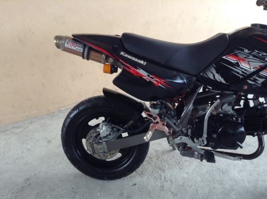 ขาย!!! KSR ลาย5.5 รถใช้น้อย สภาพสวย ท่อสูตรเสียงเพราะ ปี53 รถเครื่องดีคับ ทะเบียนครบ ภาษี57